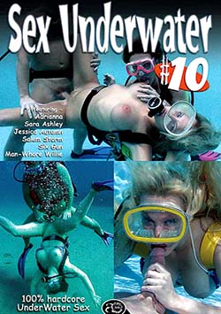 Sex Underwater 10